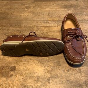 Sperry gold cup boat shoes